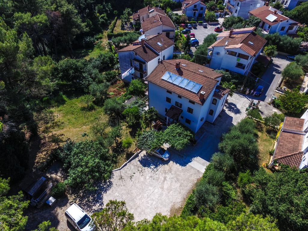 Apartments Prekalj Porec Bagian luar foto