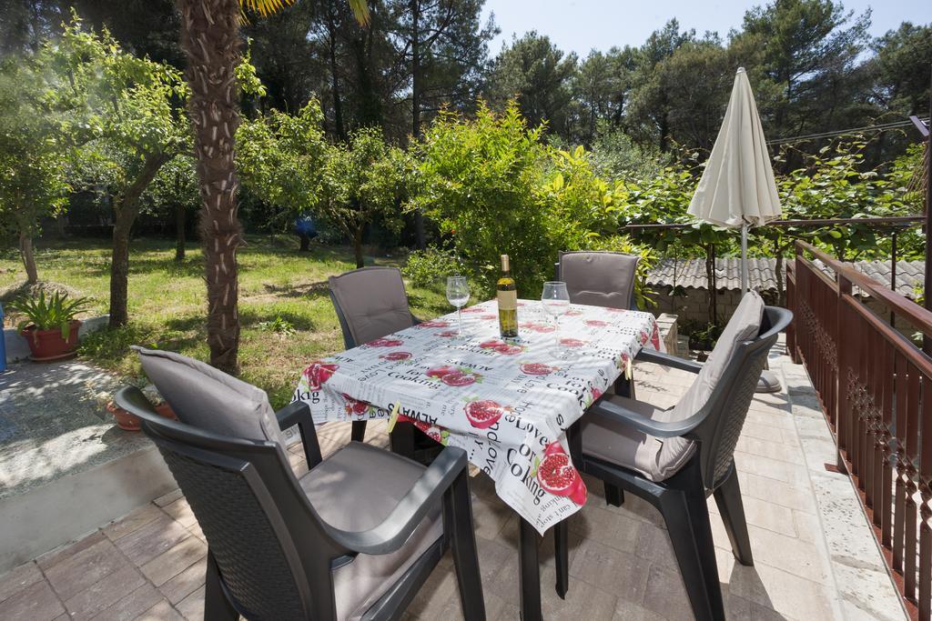 Apartments Prekalj Porec Bagian luar foto
